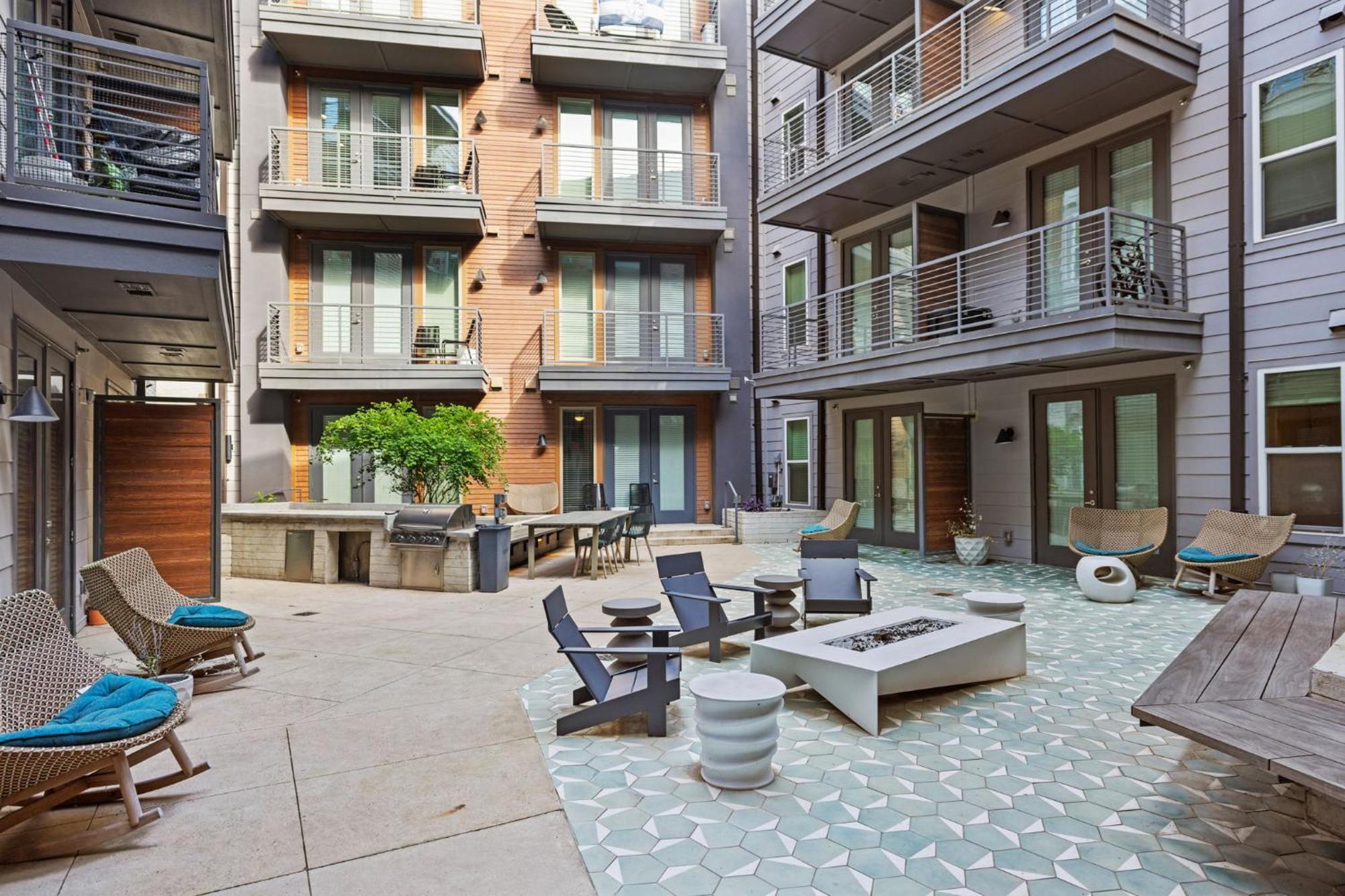 Placemakr Downtown オースティン エクステリア 写真